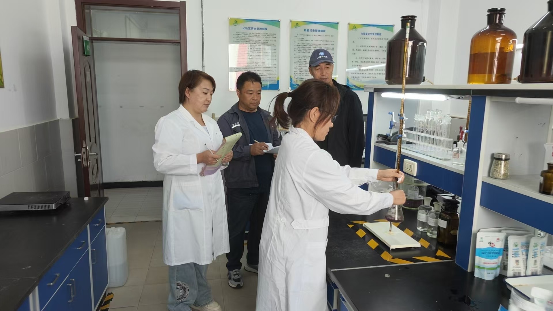 技術(shù)比武展風(fēng)采 崗位練兵促提升—額鹽 公司組織開展崗位技能比賽